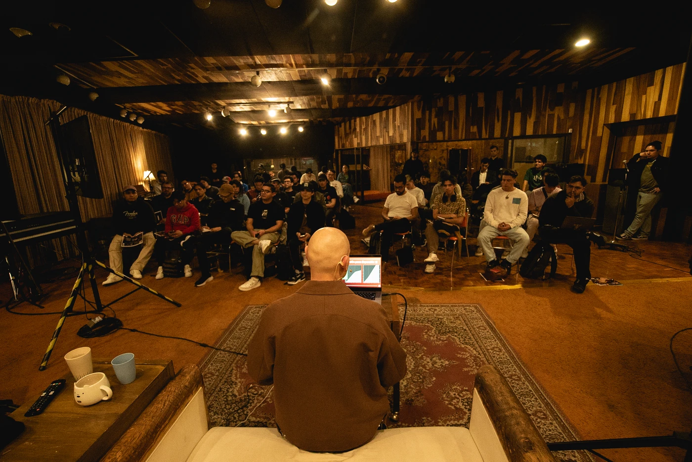 Analog mastering equipment